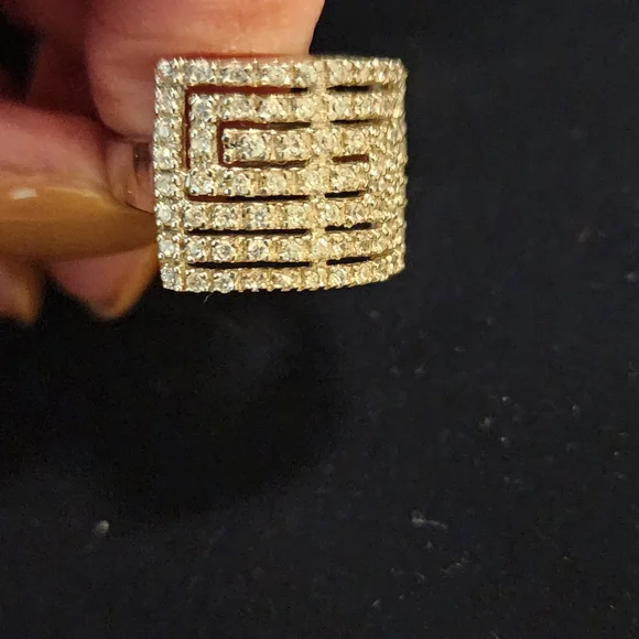 Freida Rothman Sterling Silver Ring Size 7 Square Design Inset With Clear Stones - Picture 5 of 6